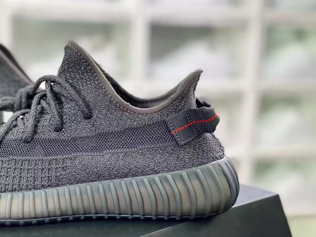 Y350 V2 · P101 view 5