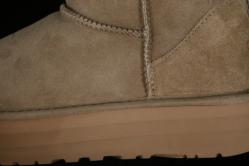 Ultra-low platform boot · P118 view 2